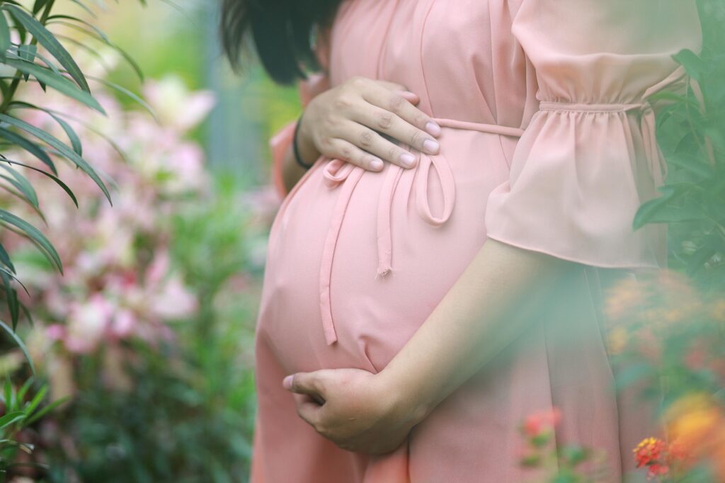 イソフラボンサプリは妊娠中にどのように役立つのか？