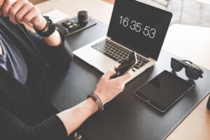 サプリを海外からのプレゼント製品としてどう扱うか？