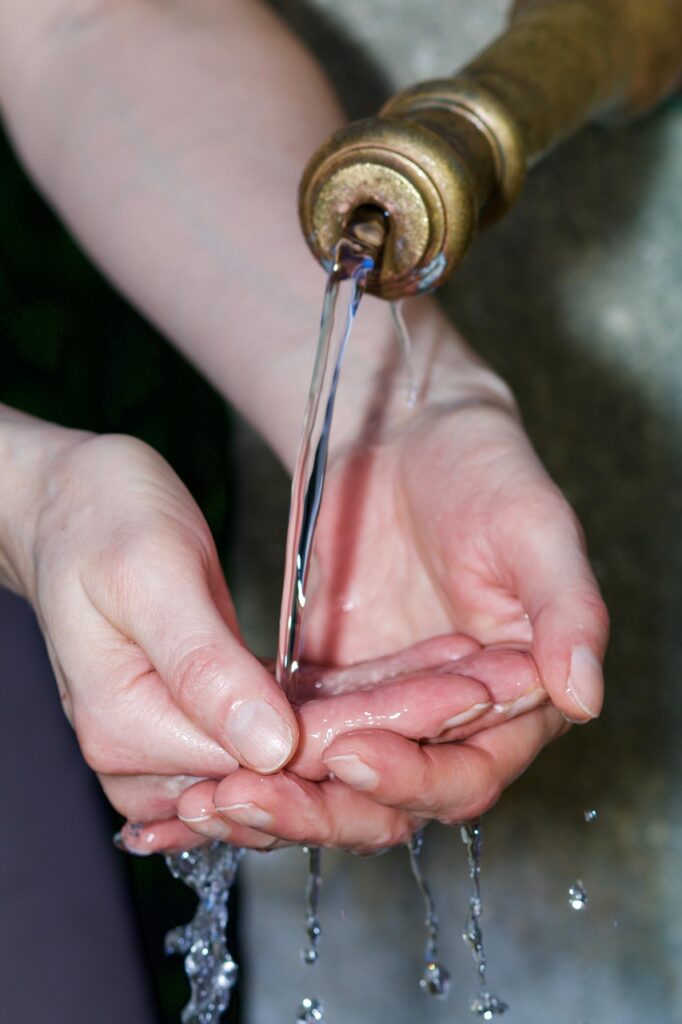 サプリを水以外で飲んでいいのはどんな時？