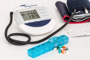 サプリと高血圧の薬を併用する際の注意点は？